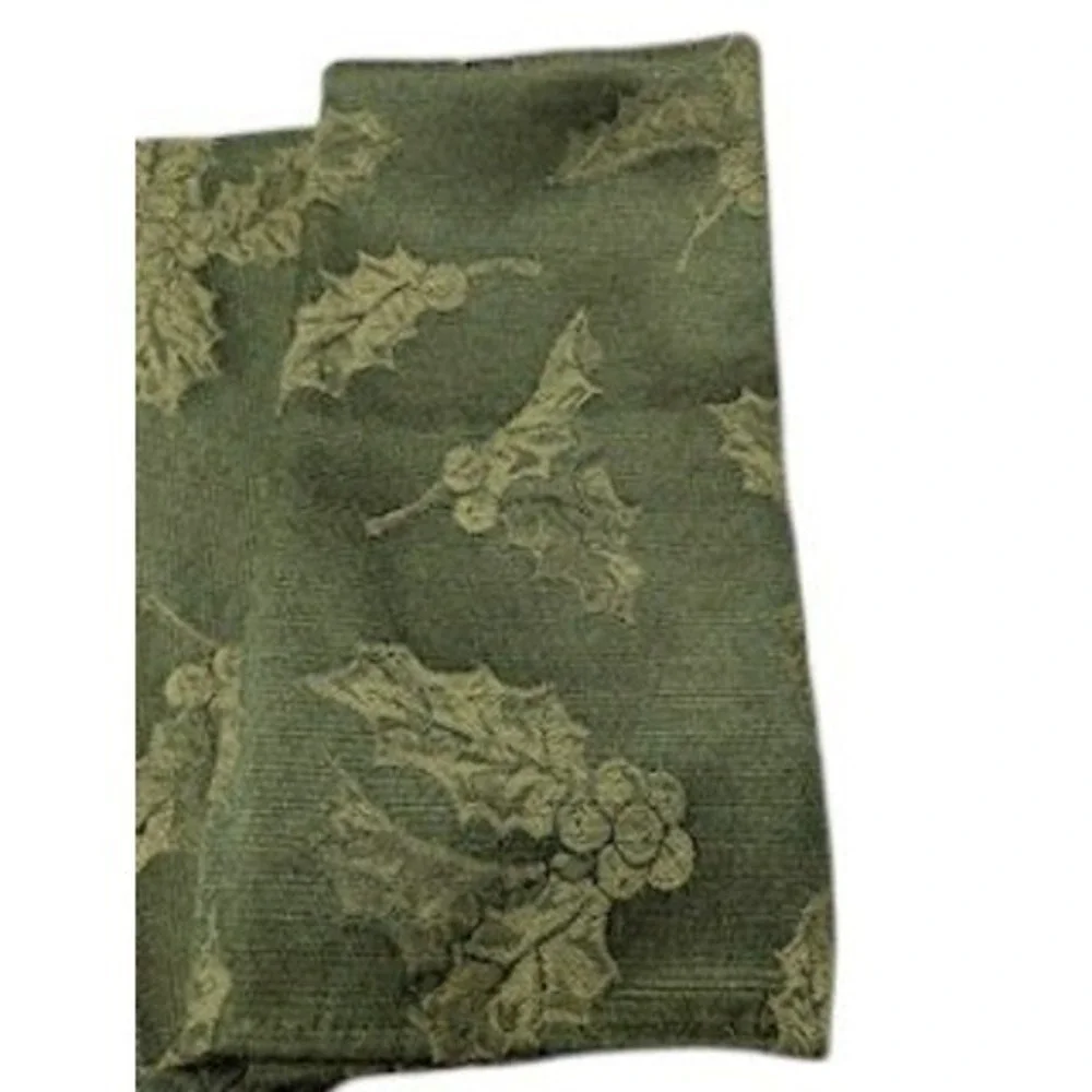 Holiday Jacquard Cloth‎ Napkins Set of 5 Green Holly Leaves Christmas Linens